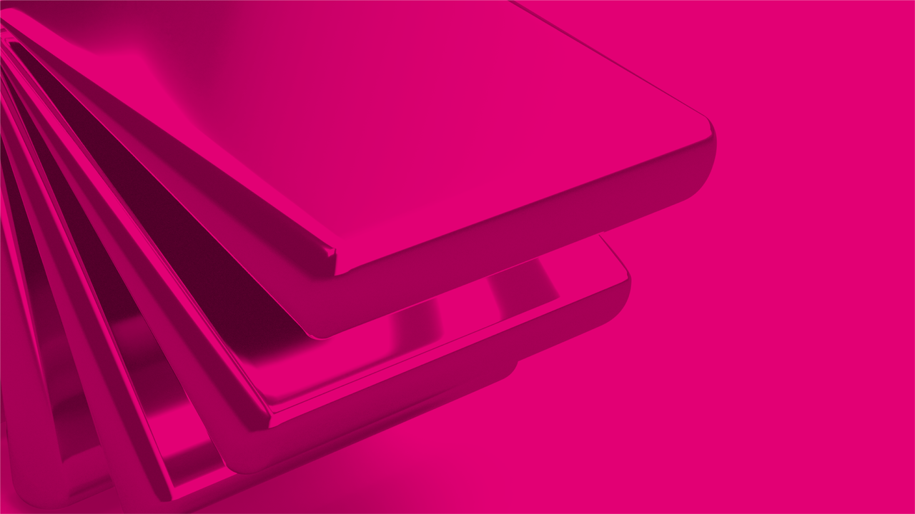 T Business shapes in magenta